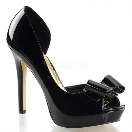 tenue avec escarpin noir