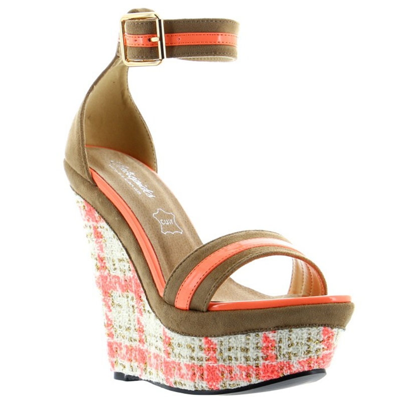 sandale marron compensee