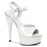 Nu-pieds blancs vernis