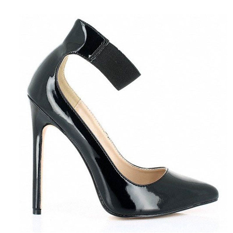 escarpins noirs à brides