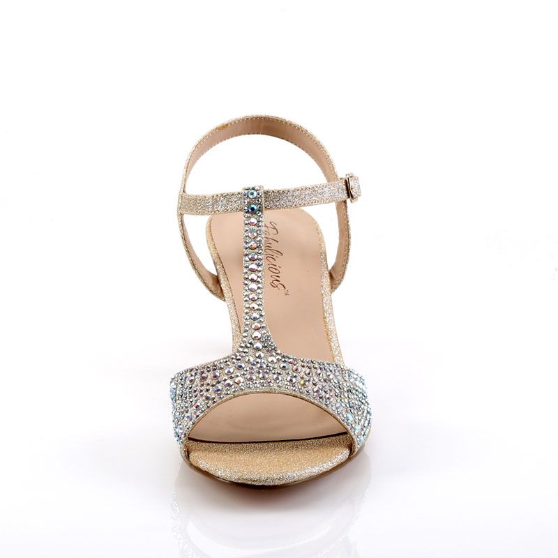 nu pied petit talon