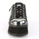 Chaussures gothiques mixtes Demonia Cult Gravedigger-04 noires en cuir végan avec plateforme de 7 cm, clous, tête de mort et dét
