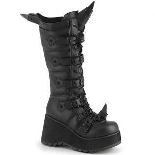bottes-gothiques-boucles-chauve-souris-pointes-rhino-horn